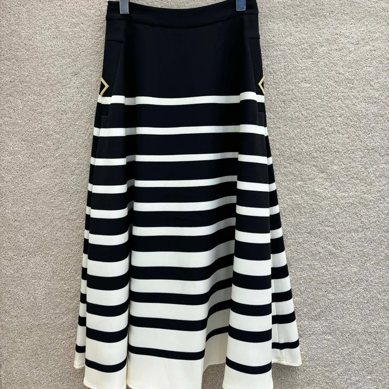 

24 High Quality Black and White Striped Umbrella Hem Long Skirt French Elegant and Luxurious Versatile High Waisted A-line Skirt