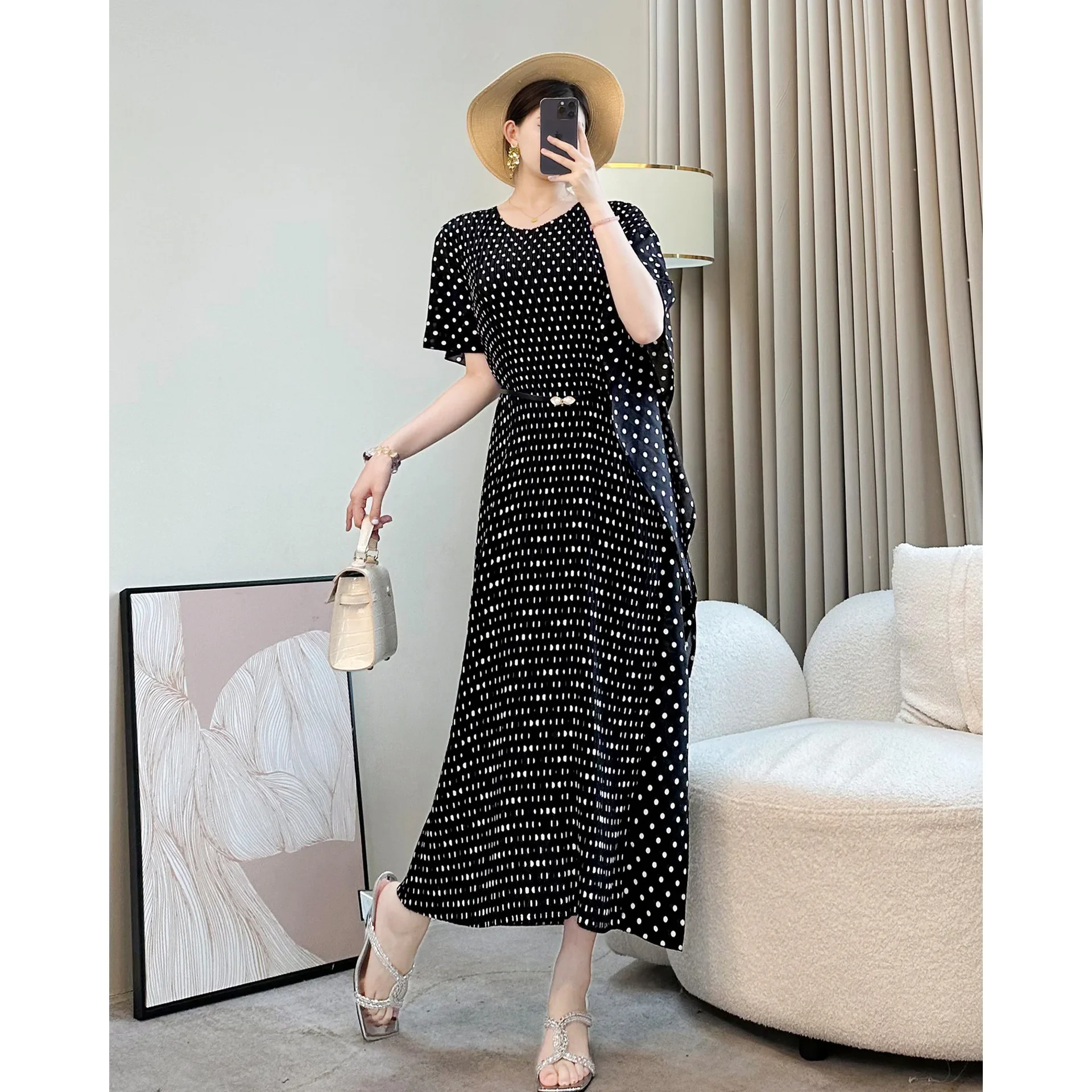 

Miyake Style Draped Pleated Dress Summer 2025 New Mother Loose Slim Long Skirt French Casual Polka Dot Skirt