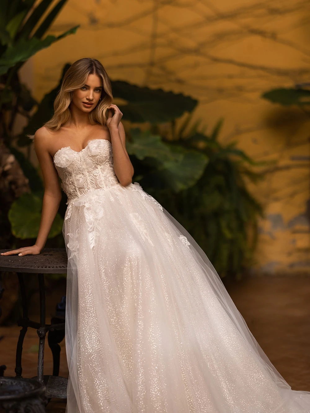 Vestido De novia romántico con escote corazón, apliques De encaje clásicos, bata De novia brillante, vestido De novia largo De corte en A, bata De boda