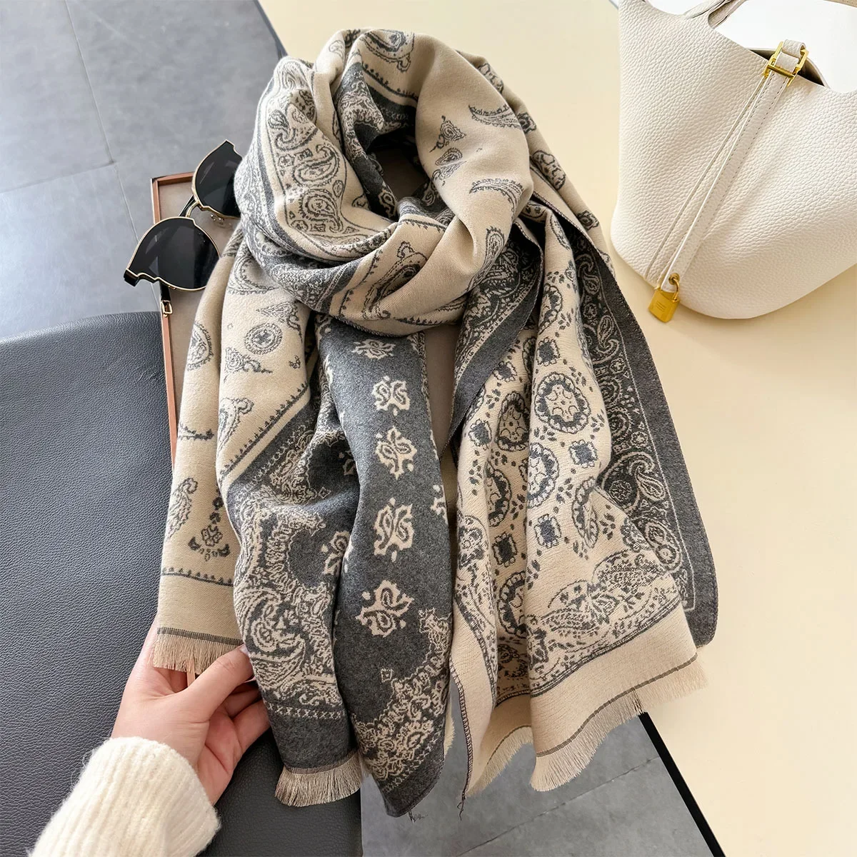 2024 New Winter Warm Cashmere Wraps Women Scarf Luxury Design Pashmina Thick Shawl Blanket Bufanda Travel Poncho Stoles