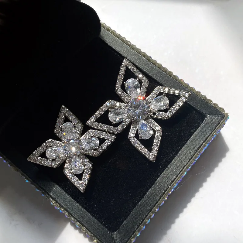 MDLFES Moiss1nite style Brilliant 5A Zirconium Niche خاتم مبالغ فيه للنساء مصمم مطلي بالذهب عيار 18 قيراط