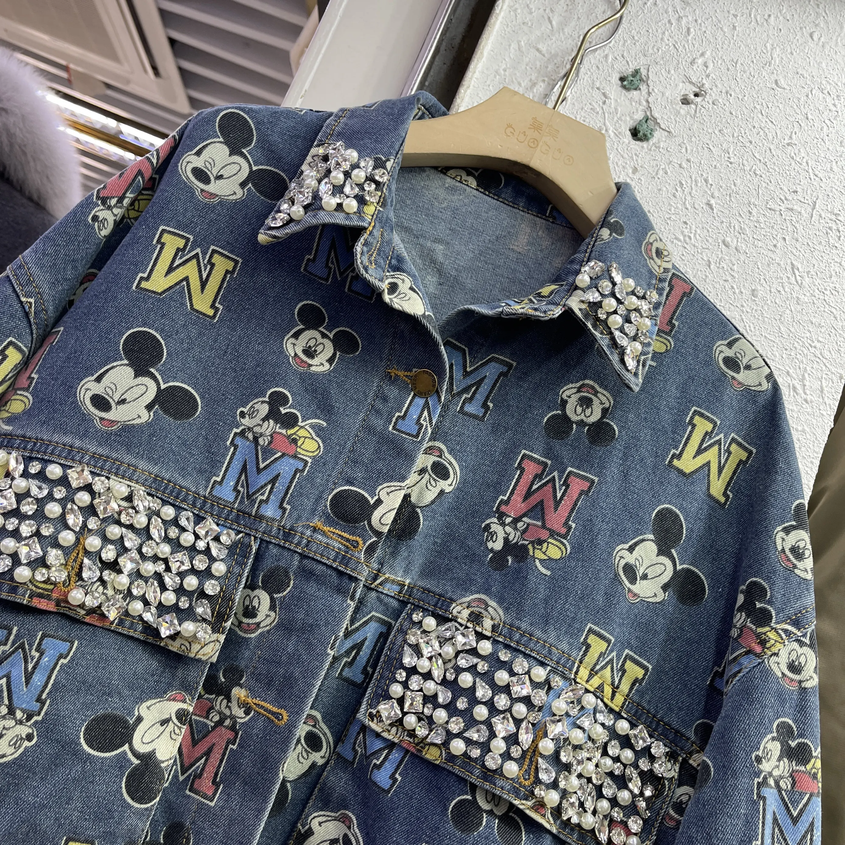 Cartoon Full Print Color Denim Shirt Korean Version Loose Double Pocket Rhinestone Long Sleeve Shirt Jacket Women Autumn 2024