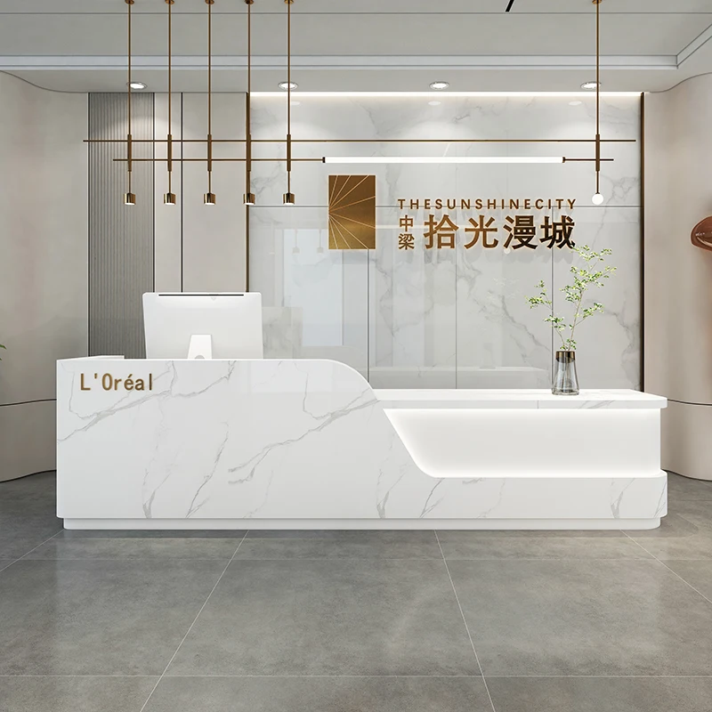 Рисунок 2 - Современная мебель для магазина