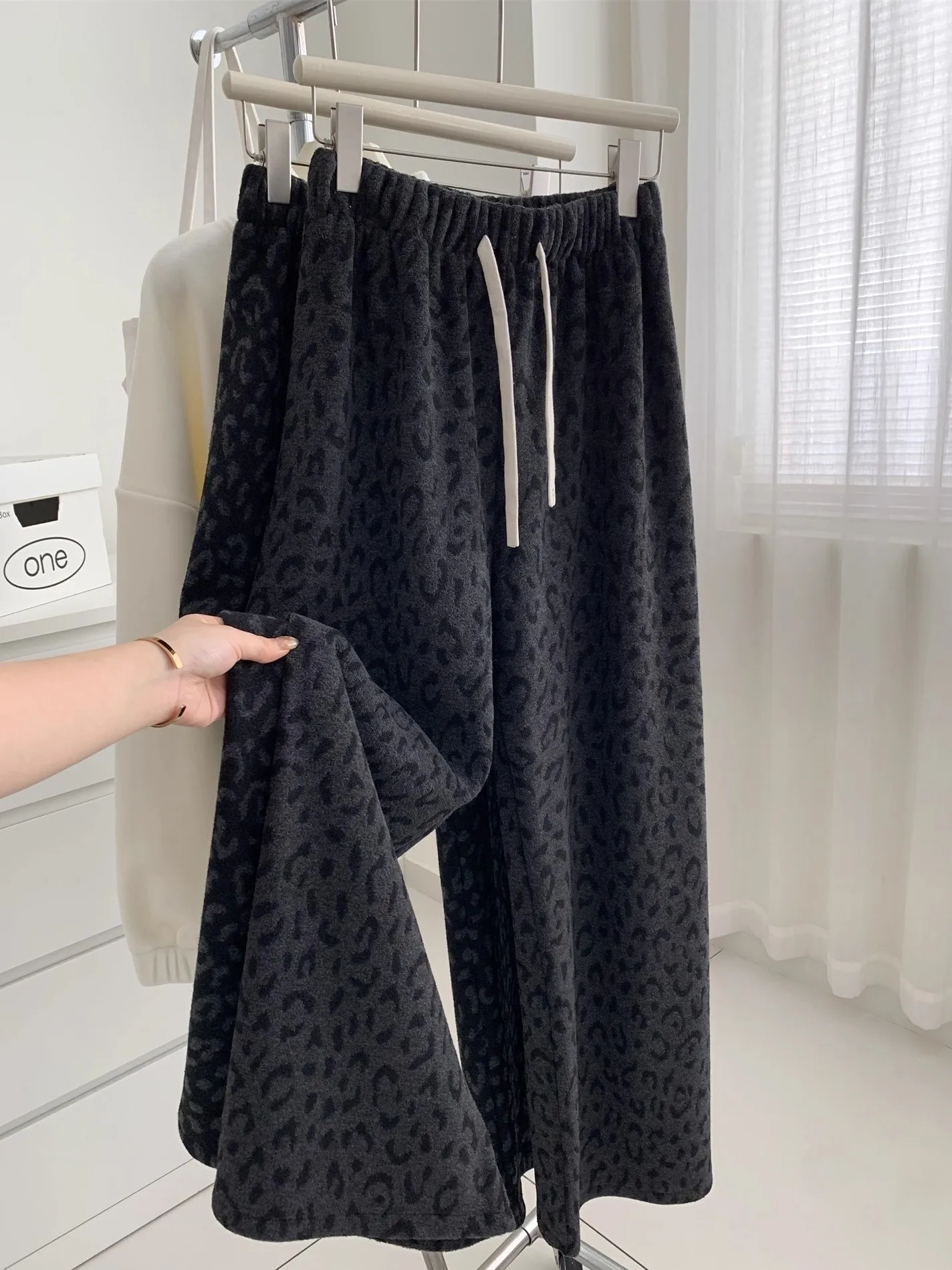 

Женские хлопковые брюки с леопардовым принтом, утепленные, широкие, для дома и улицы, осенне-зимние, повседневные, для прогулок