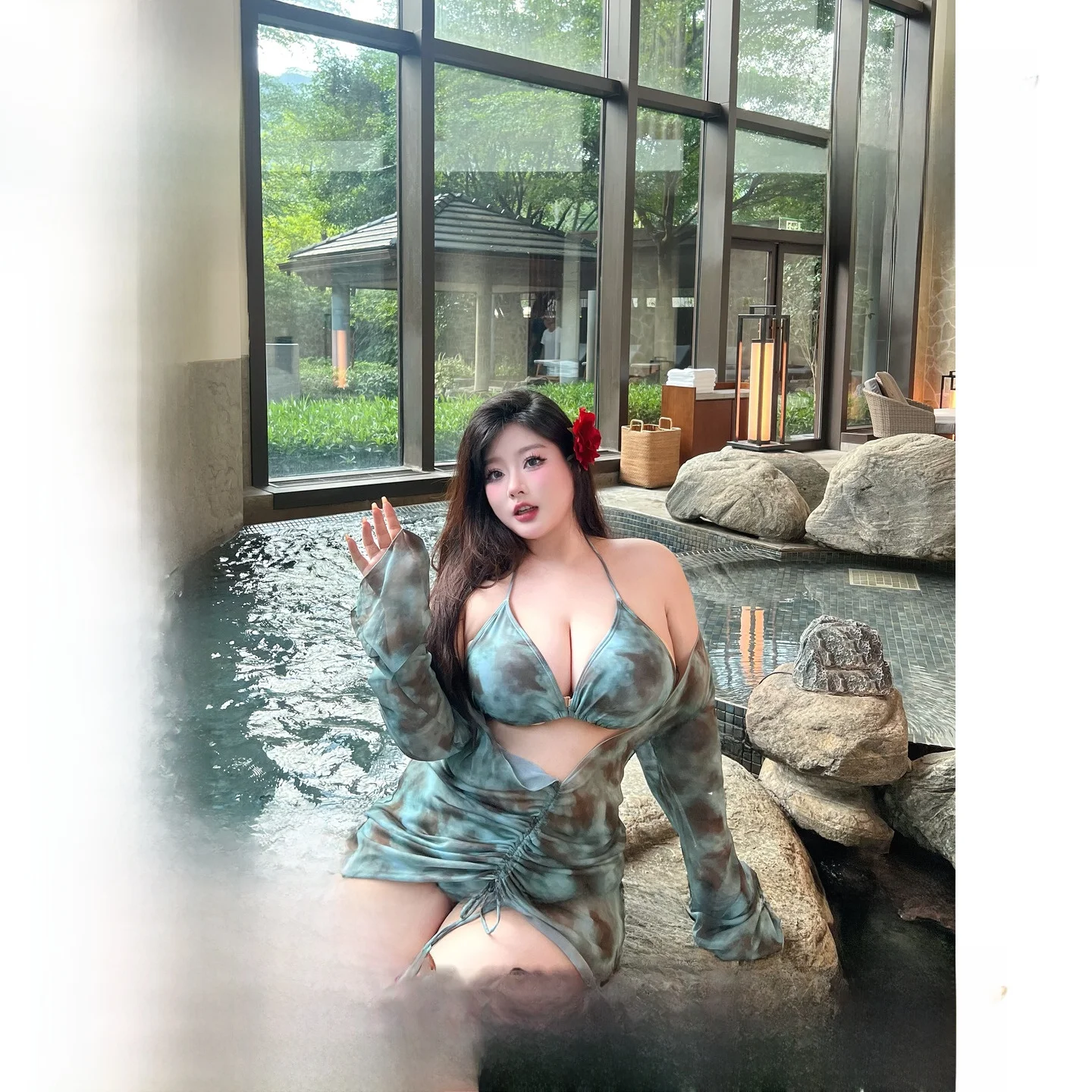 

Evening Nane Blue TearlingSpicy LargerSize Embroidered Bikini TeePieceSuit Slim Fit Separate Swimsuit Hot Spring