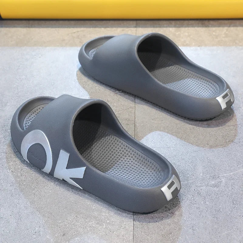 Thick Sole Summer Beach Slides Men’s Bathroom Anti-Slip Slipper Soft Sandals Fashion Soft Sole Flops Home Indoor Slippers Shoes