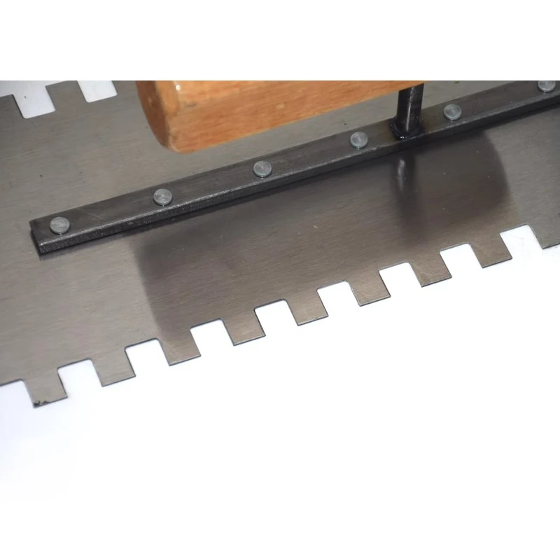 Outils de carrelage à truelle crantée sur les deux côtés, carré en acier au manganèse, taille d\'encoche de 0,59x0,59 po, circulation de masse pour