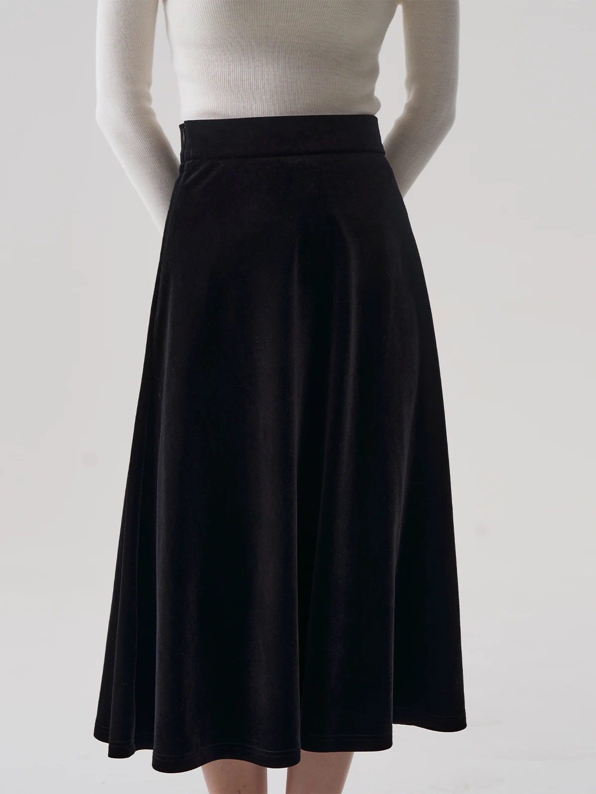 

High Waist Velvet A-Line Skirt Women's Autumn Winter Simple Style Body Concealing Silk Half-length Skirts
