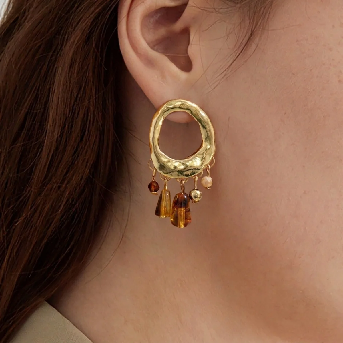 Vintage Unregelmäßige Gehämmerte Kreis-Amber-Harz-Perlen Quasten-Ohrringe für Frauen Charmante Geometrische Statement-Ohrringe Schmuck – Detail 5