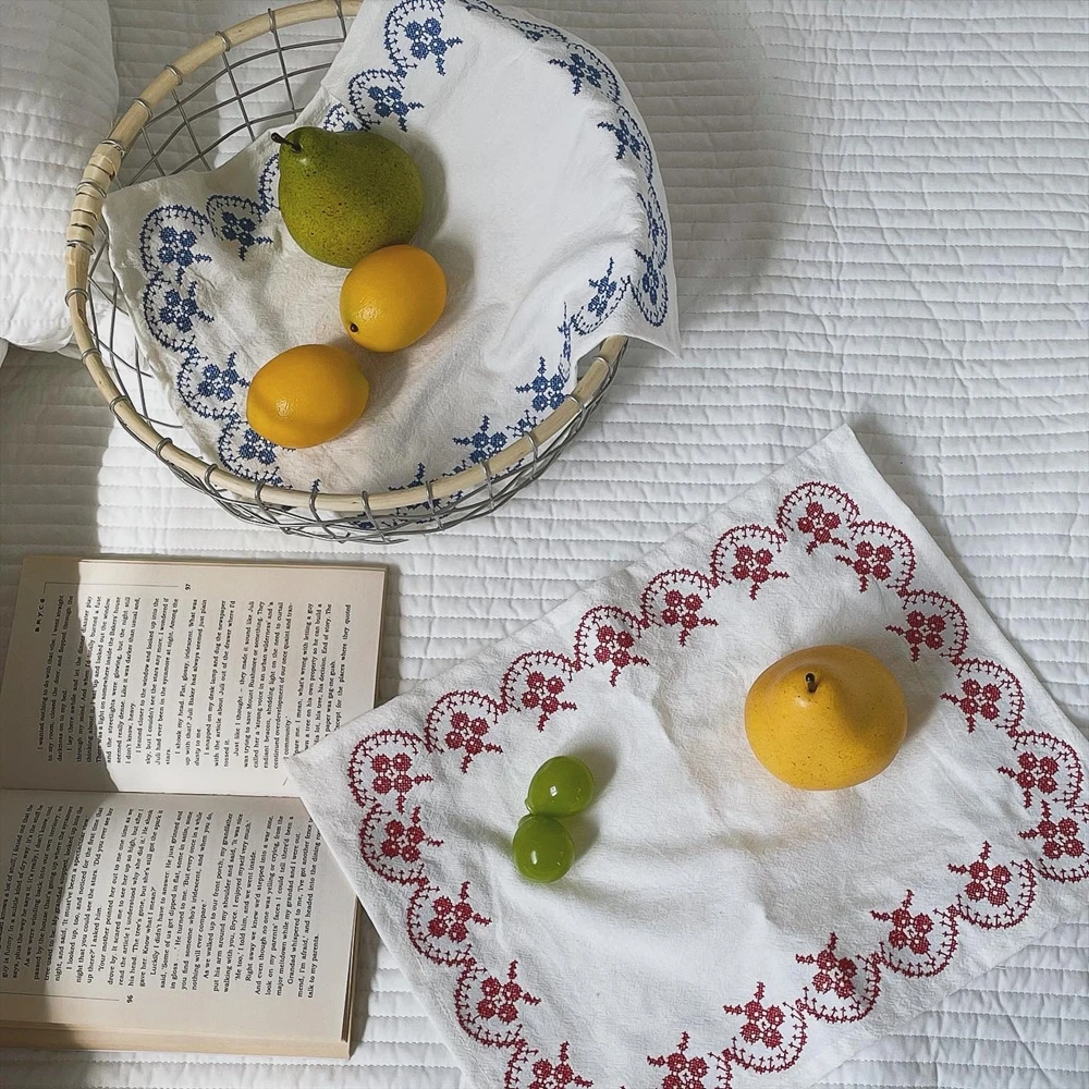 Pure Cotton Retro Embroidery Meal Mat 29*37cm Exquisite Table Napkin Square Simple Desktop Decoration Mat Food Photography
