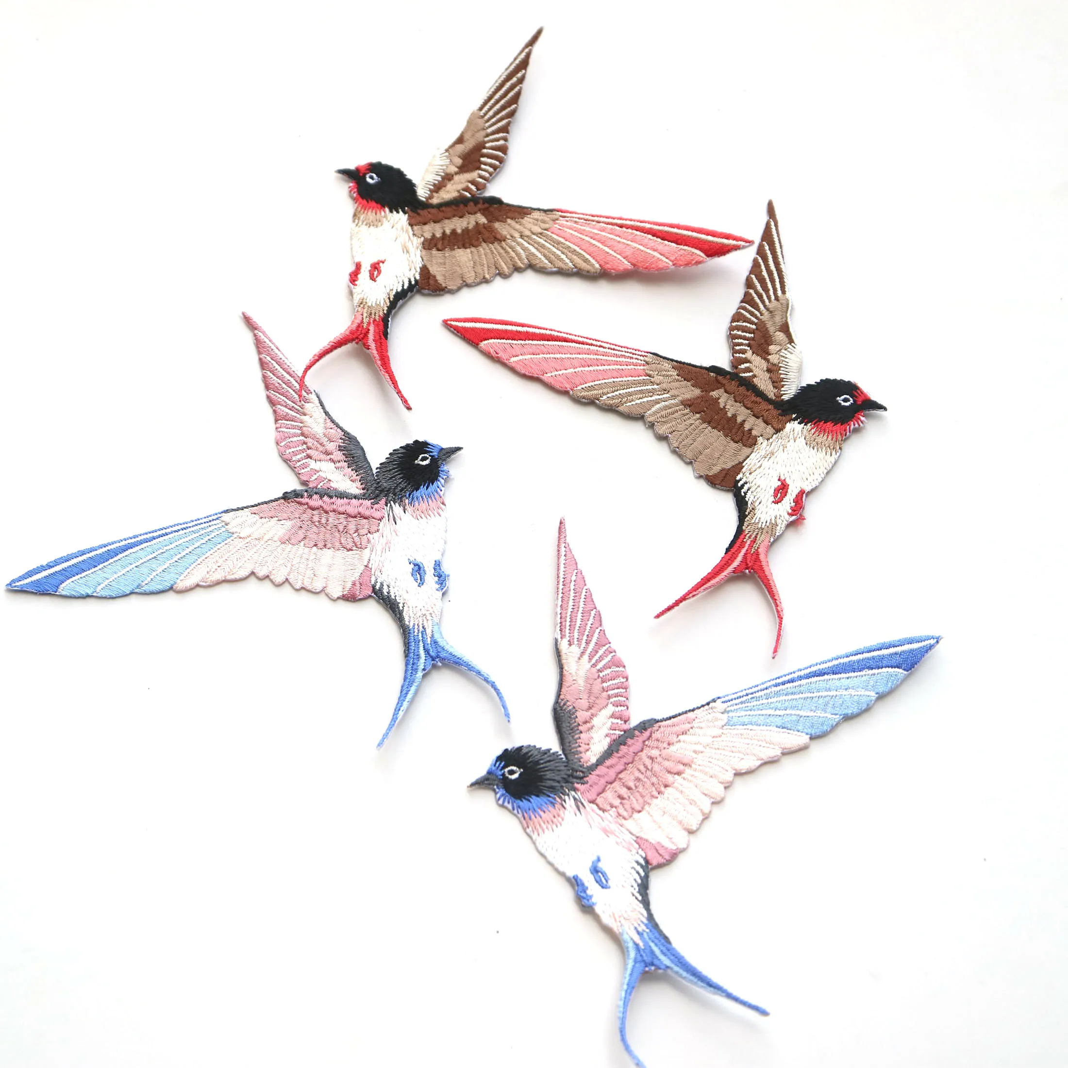 

2pc/set animal cute birds ironing embroidery patches for apparel iron on embroidered parches appliques for clothing decoration