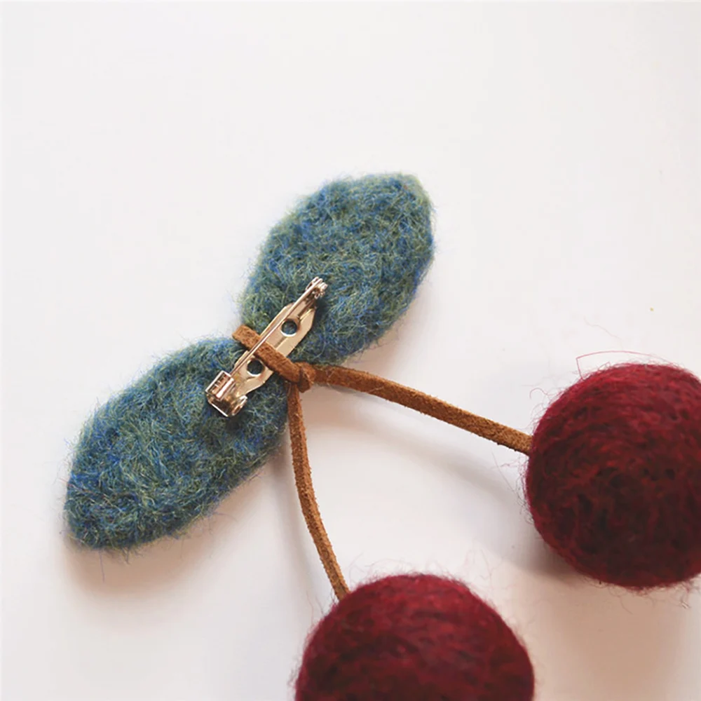 1 Piece 7*8 CM New Handmade Felted Wool Delicate Cherry Brooch Dress Sweaters Perfect Match Single Product