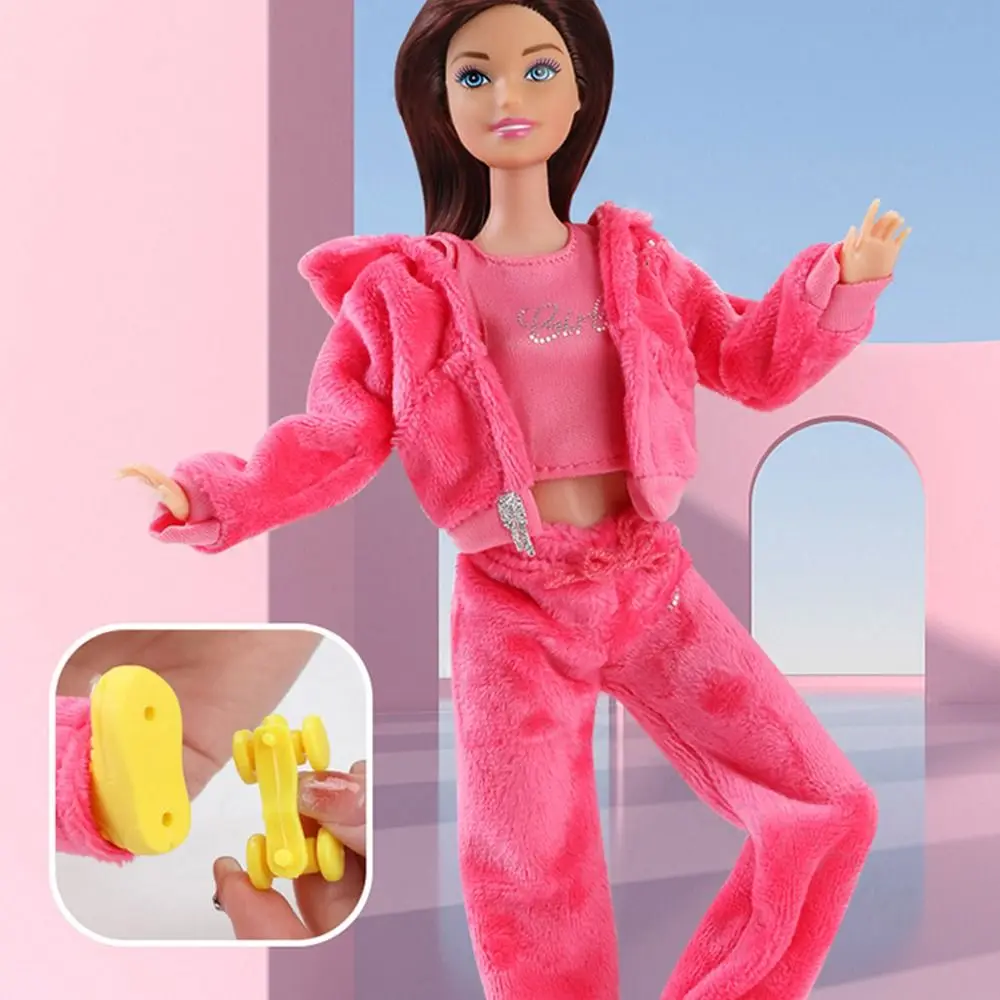 เสื้อผ้าตุ๊กตาคุณภาพสูง ปี 2024 สำหรับตุ๊กตาชาย/หญิง 9 แบบ แฟชั่นกำมะหยี่ ชุดกีฬา หมวก ชุดคู่รัก ตุ๊กตาขนาด 30 ซม.