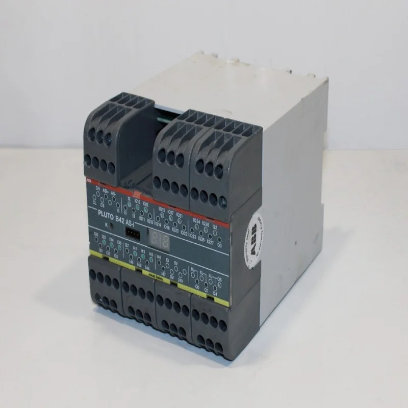العلامة التجارية الجديدة B42 AS-i وحدة تحكم السلامة القابلة للبرمجة 2TLA020070R1400 لـ Plc