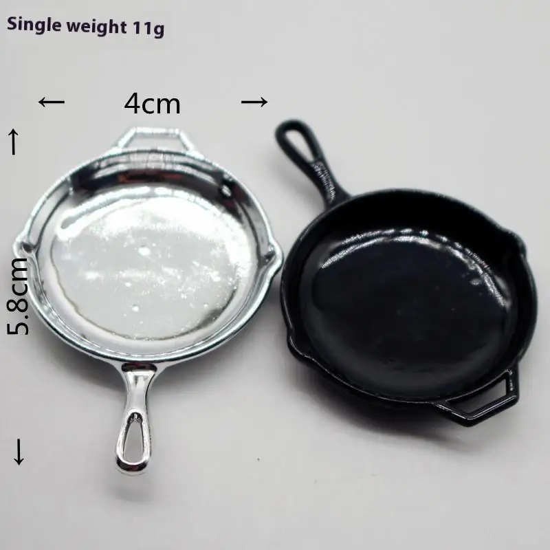 1 pçs casa de bonecas mini liga pan modelo simulação ornamento em miniatura brinquedos cena decoração casa boneca acessórios