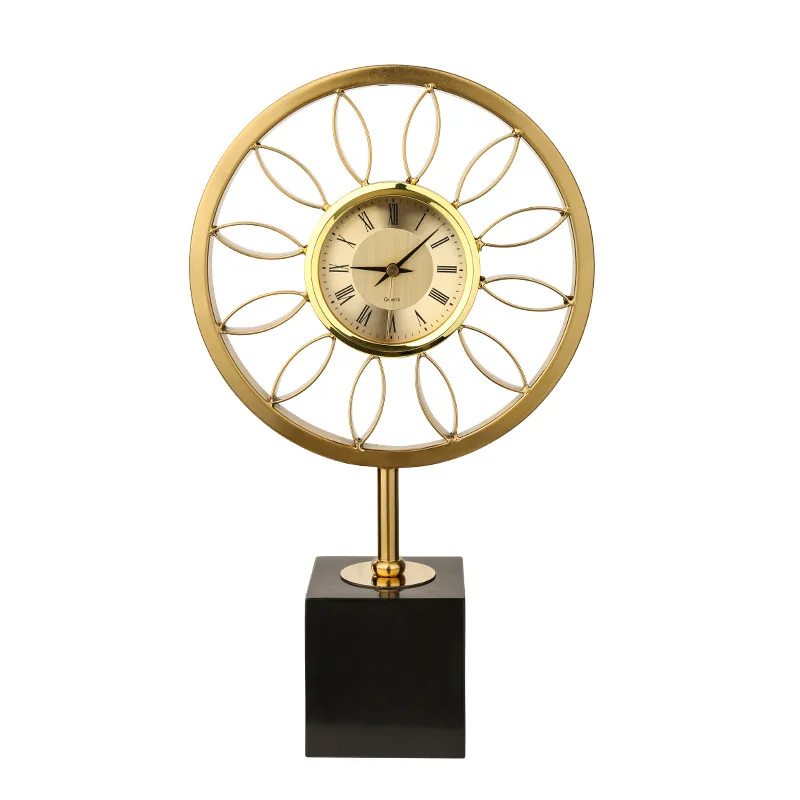 

Modern simple desk clock, living room clock ornament, home fashion mechanical clock pendulum