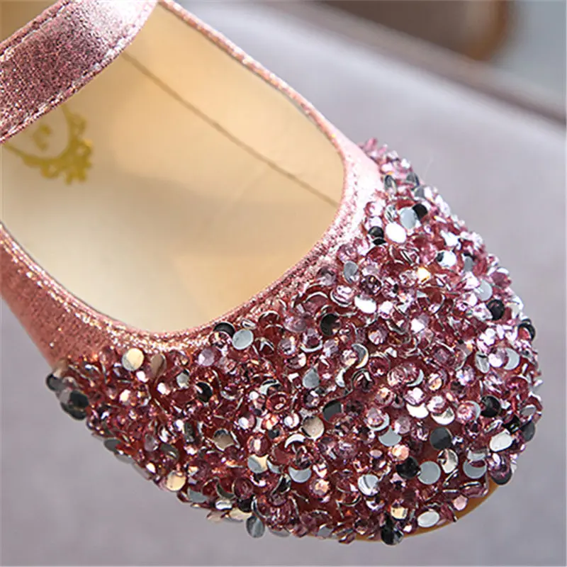 Spring and Autumn 2023 Girls\' Sandals Low Heel Shallow Cut Sequin Princess Shoes Flat Shoes Pearl Decorative Kids\' Shoes