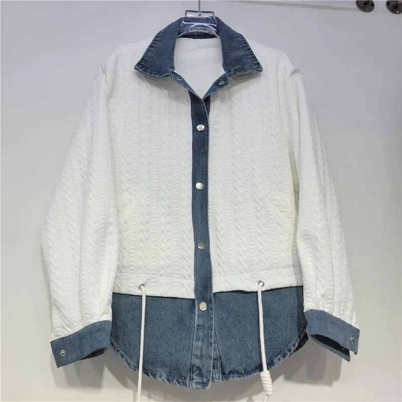 

SuperAen Contrast Color Patchwork Fashionable Short Denim Jacket for Women's 2025 Autumn New Style Fake Two-piece Coats