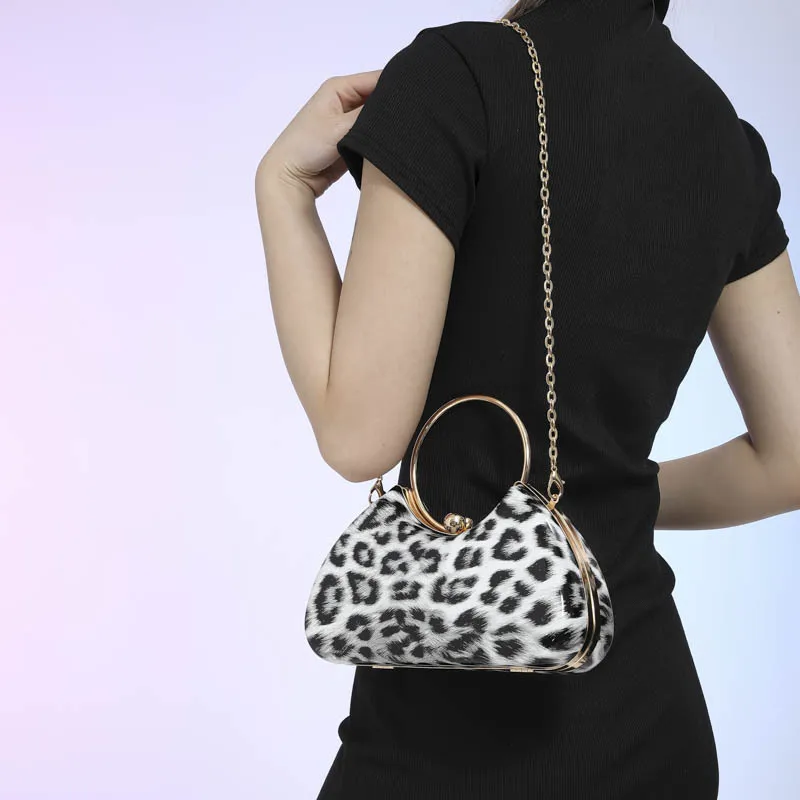 Leopard Shoulder Bags Fashion PU Leather Chains Moto & Biker Handbags for Women Designer Luxury Crossbody Bag Sac De Luxe Femme