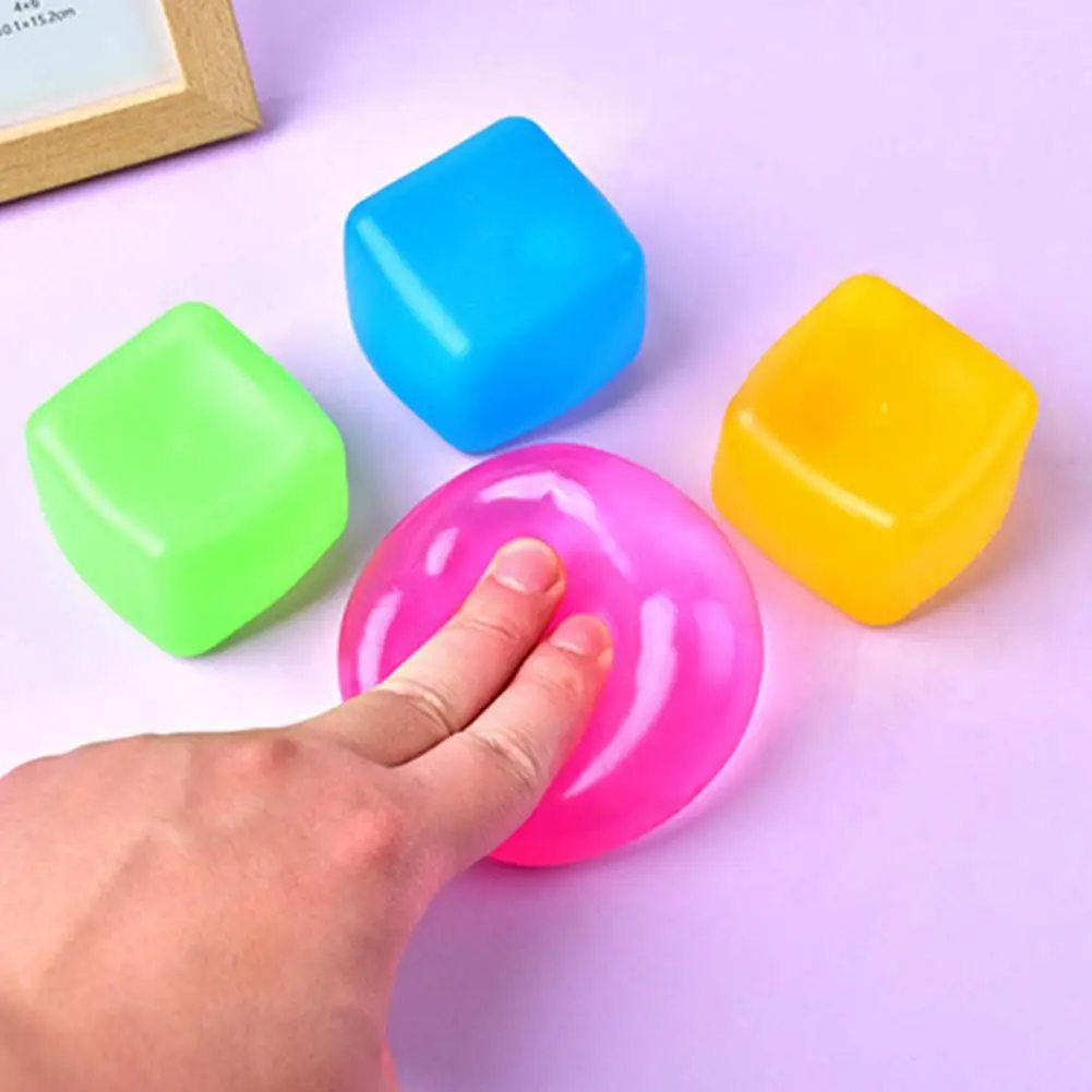 Giocattolo a cubo colorato Set di giocattoli antistress per bambini Adolescenti Adulti 3 pezzi Cubo di ghiaccio Palla antistress morbida Ansia Giocattolo di decompressione Regalo