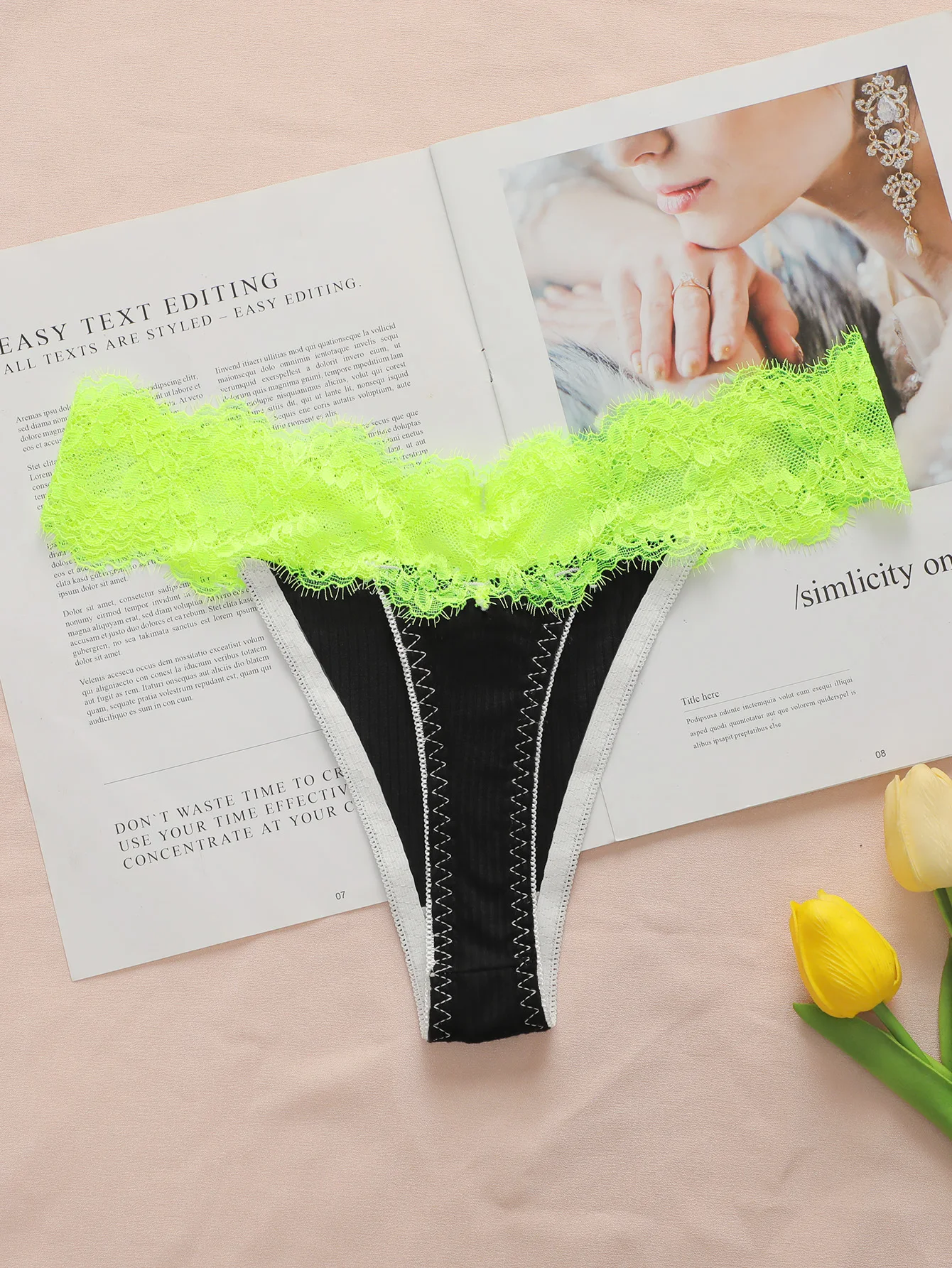 

Новый продукт, цвет, модный контрастный дизайн, черные зеленые кружевные сексуальные женские стринги, женское нижнее белье C3307