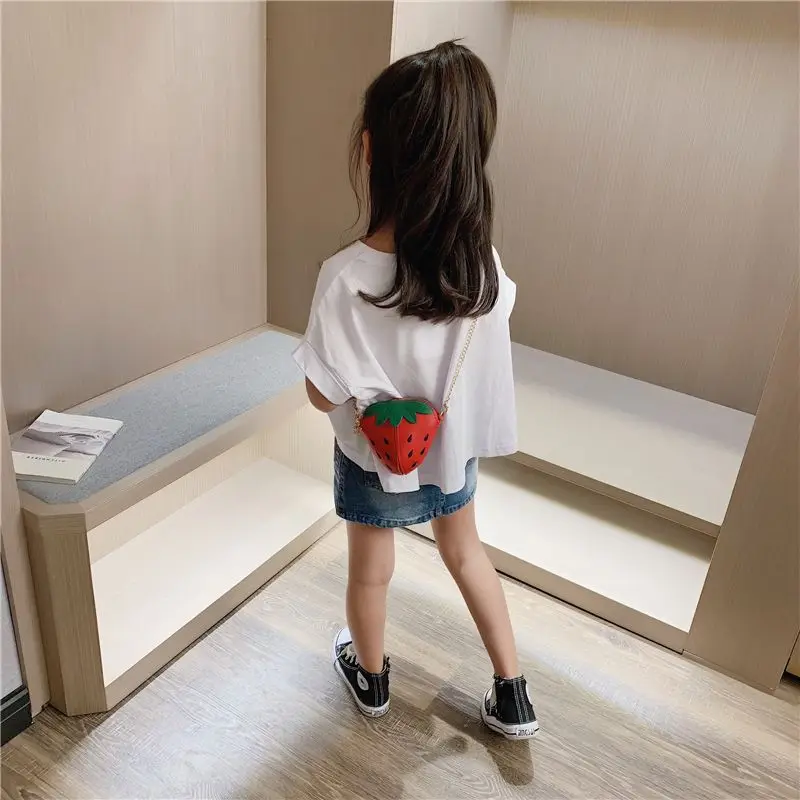 PU piccole borse e borsette cartone animato fragola moda adorabile e dolce 2023 nuovo zaino Casual tutto-fiammifero per ragazze