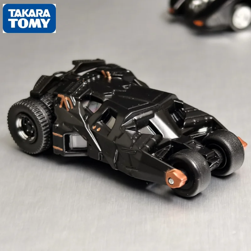 Hot Sale Takara Tomy Tomica Dream Tomica Marvel DC Batman Classic Batmobile 4th Car Model 146 148 Camouflage Collectible Toy