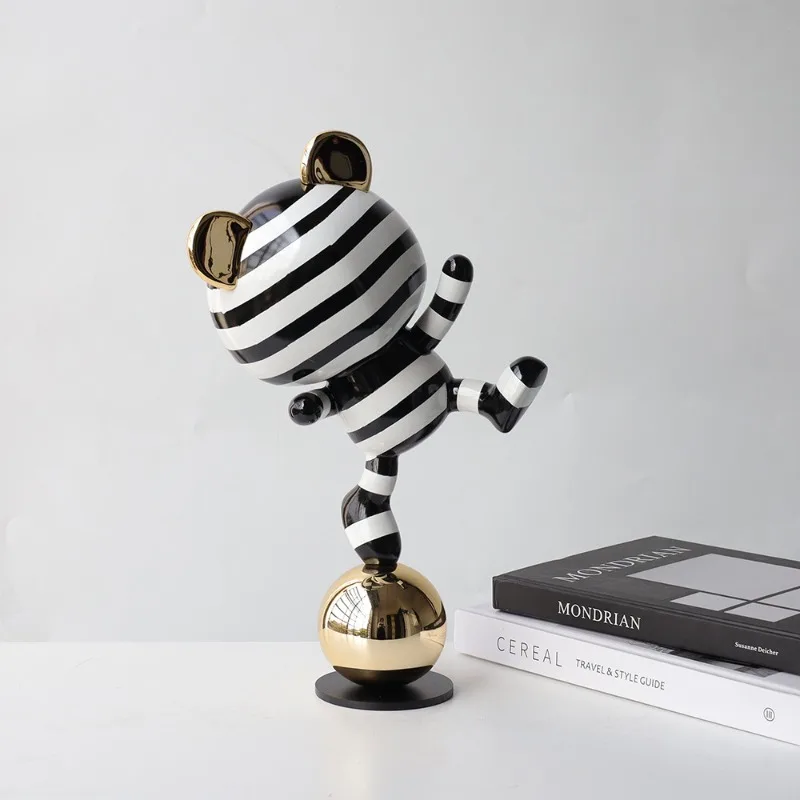 Light luxury PU resin dancing bear ornament, modern simple living room wine cabinet entrance decoration, trendy handicrafts
