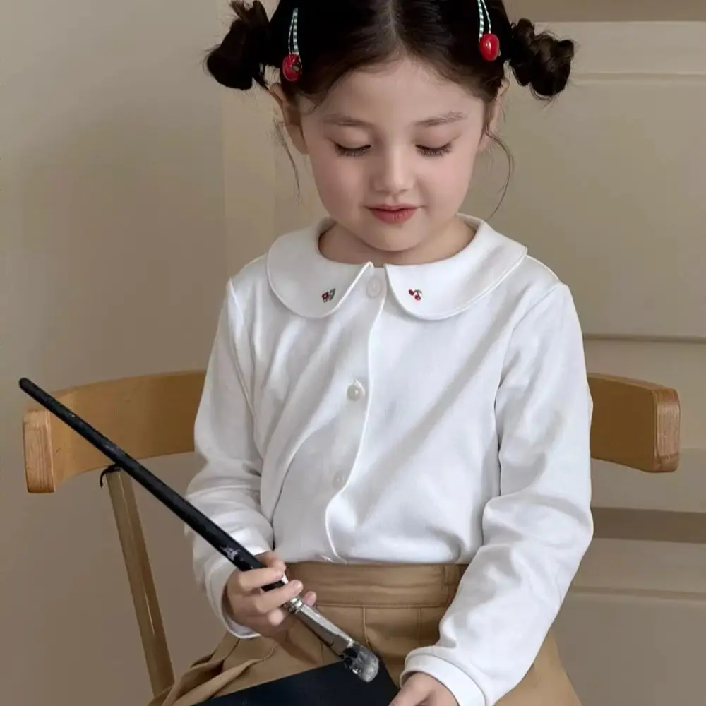 

Осенне-зимняя рубашка для девочек, детская одежда для девочек, рубашка с кукольным воротником и вышивкой вишни и цветов, белый хлопковый топ