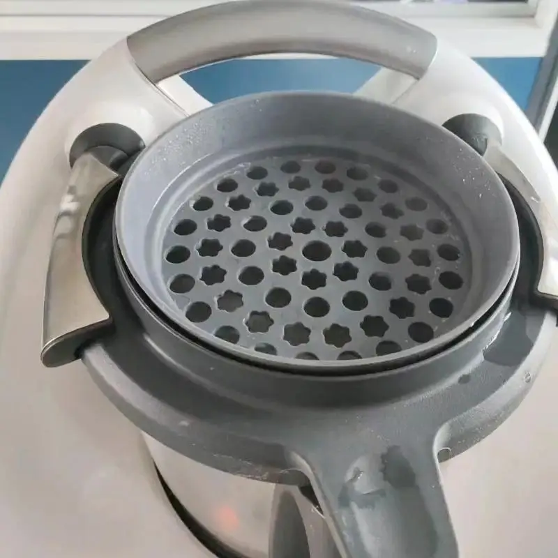 Y5LF Batter Funnel Sieve Accessory Cooking Strainer Mixing Screen for Appliances