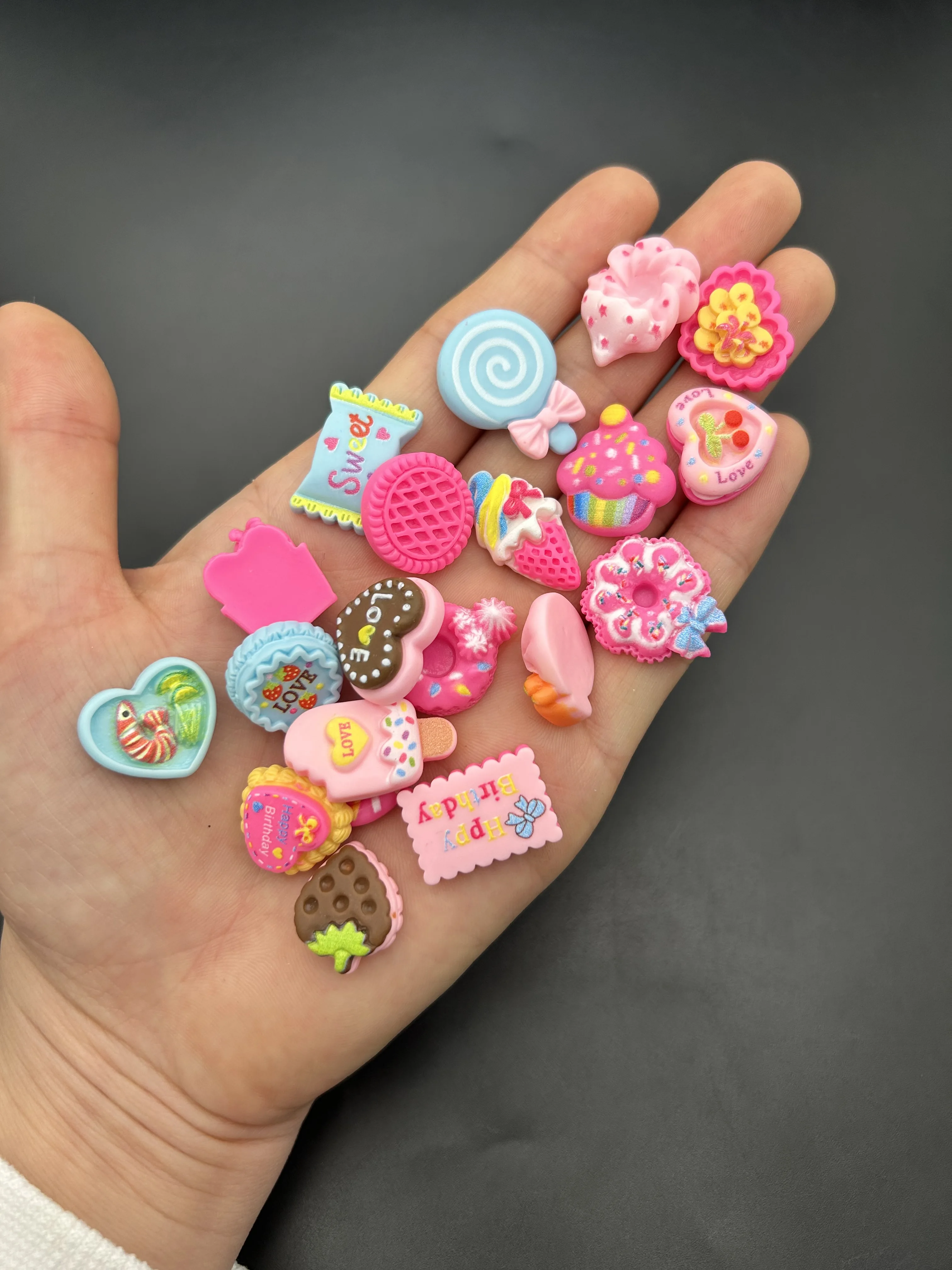 20pcs 3D Cartoon Donut Cake Nail Charms Kawaii Resin Ice Cream Nail Art Decorations Jewelry Creative Funny Dessert Accessories