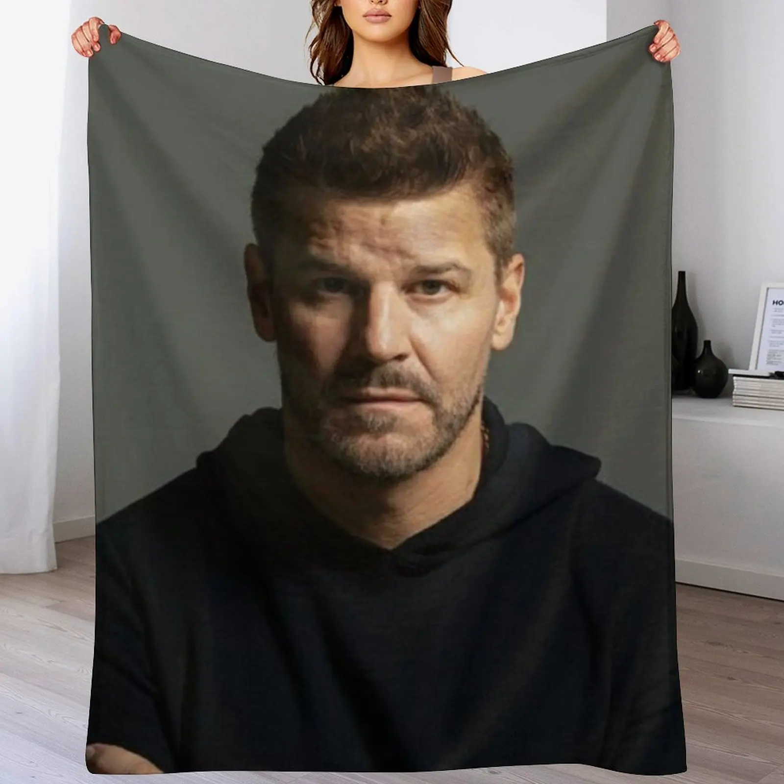 

david boreanaz Throw Blanket Quilt Soft Beds Softest Camping Blankets