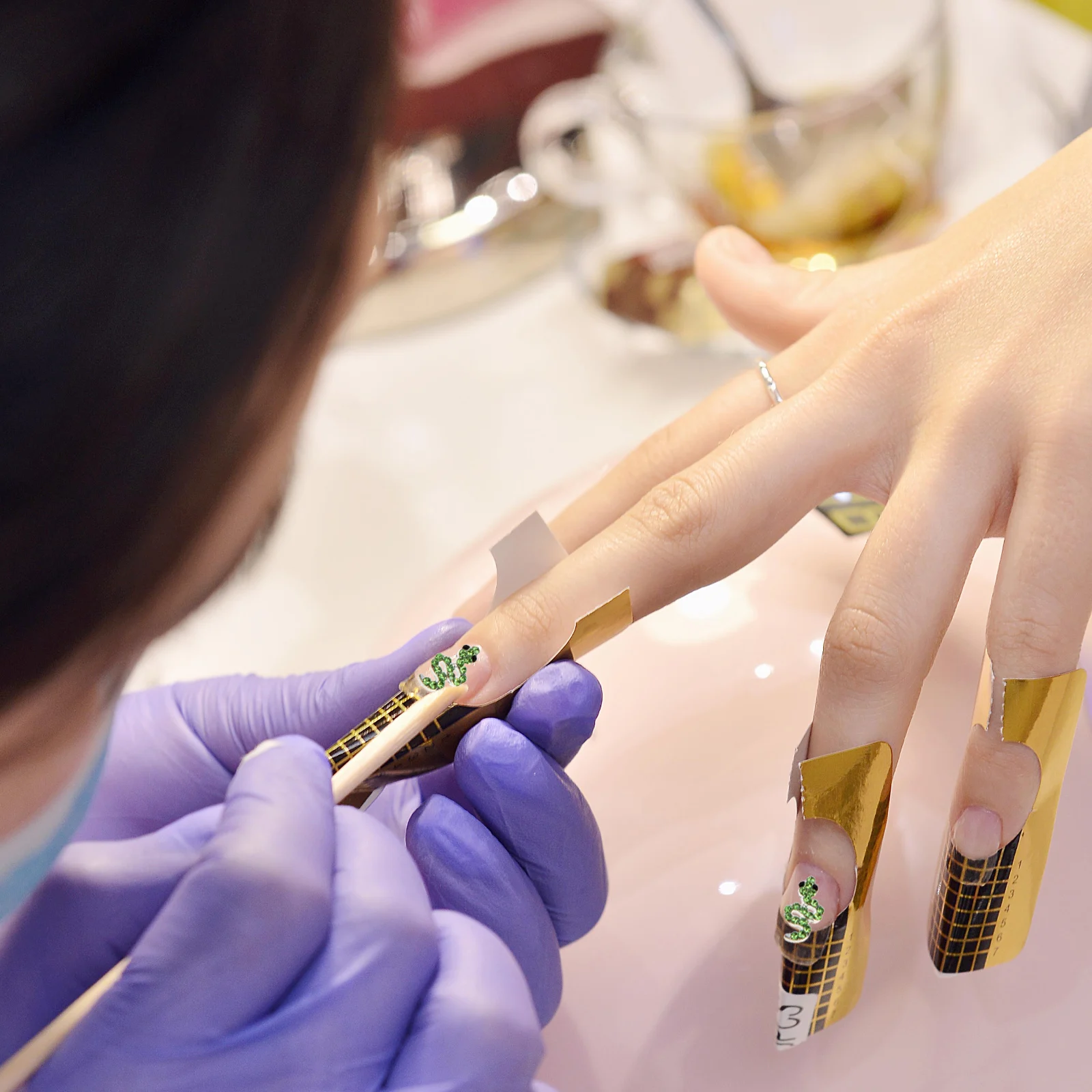 

12Pcs Nail Rhinestones DIY Nail Art Snake Gems 3D Charms Natural Artificial Nails Manicure Decor Rhinestones for Nails