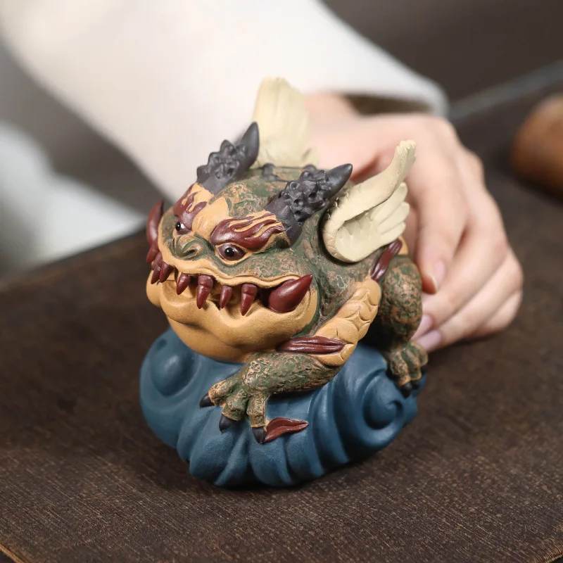 

Purple Clay Tea Pet Golden Toad Ornament Handmade Tea Plaything Can Be Cultivated Creative Wealth-attracting Flying Golden Toad