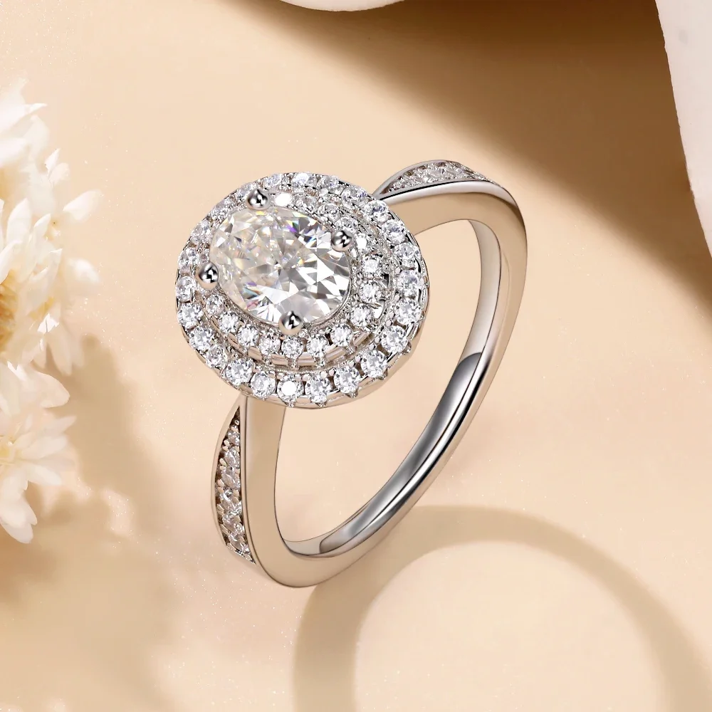 

Pretty Beauty Halo Moissanite Engagement Ring for Women Gold Plated S925 Sterling Silver 1ct Diamond Wedding Band Fine Jewelry