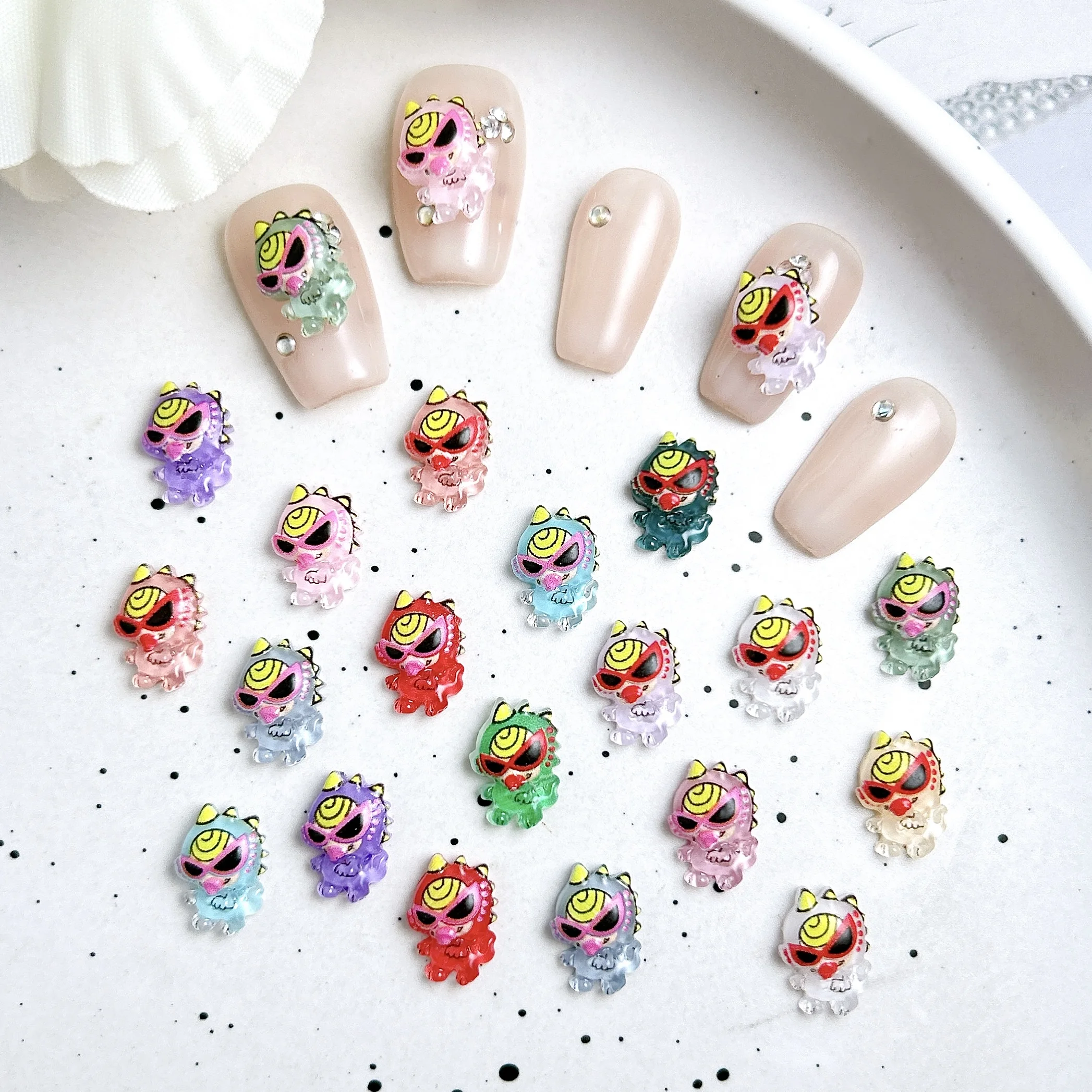 50PCS การ์ตูนตลก Jell ไดโนเสาร์ที่มีสีสันเรซิ่นตกแต่งเล็บ Creative Pacifier แว่นตากันแดดตุ๊กตาเล็บ Charms DIY เล็บ