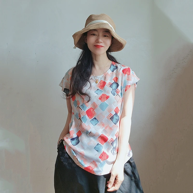 

Новинка летней коллекции: женская футболка с круглым вырезом и коротким рукавом из шелка, повседневная, с креативным узором, стильная.