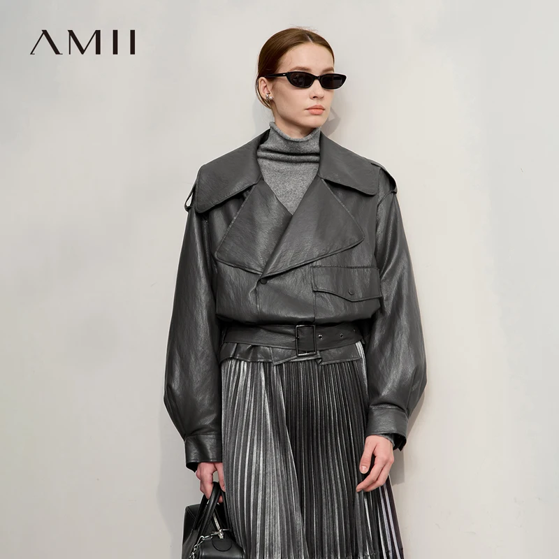 AMII ダウンジャケット レディース 2025 冬新作 PUレザー ラペル 長袖 シンプル トップス レディース ゆったり ベルト付き ショートダウンコート 12544080