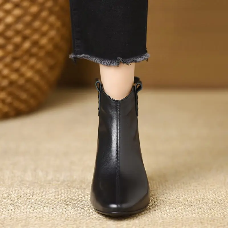 

Модные женские ботильоны — мягкая кожа в западном стиле, боковая молния и дизайн с квадратным носком, удобные осенние ботинки на низком каблуке
