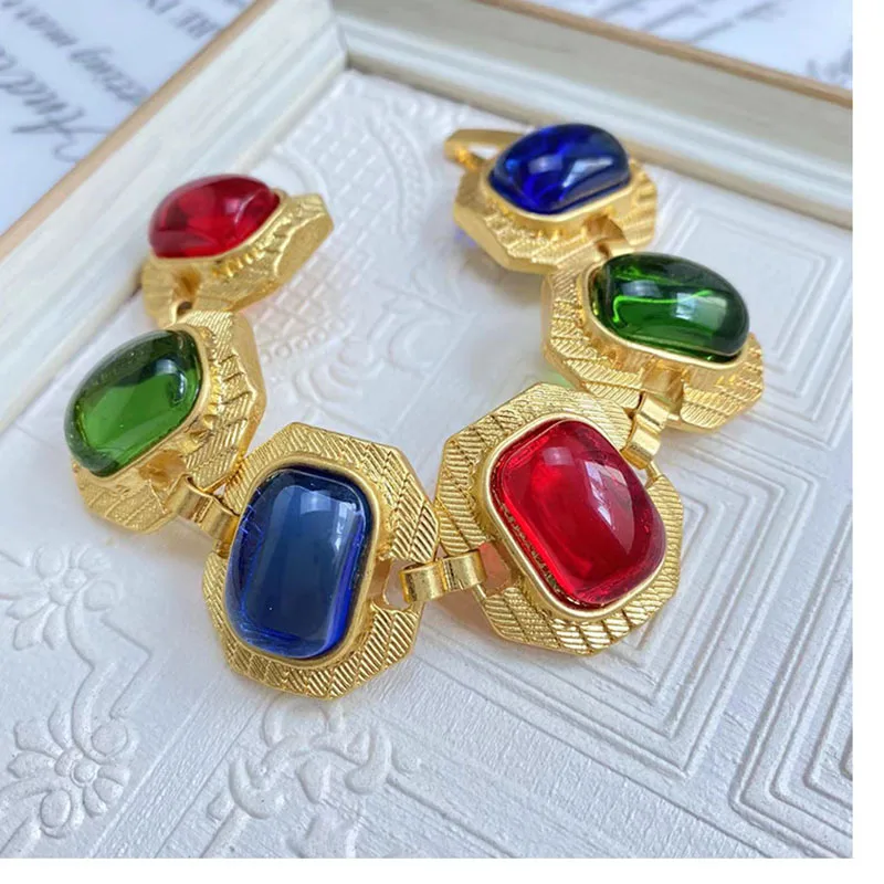 

Exaggerated gold chain, colorful glass, high-end feel, versatile fashion, three color bracelet