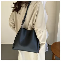 Fashion High-quality Female Crossbody Tote Bag Winter Trend New Luxury Brand Shoulder Bag Korean Version Women's Crossbody Bag