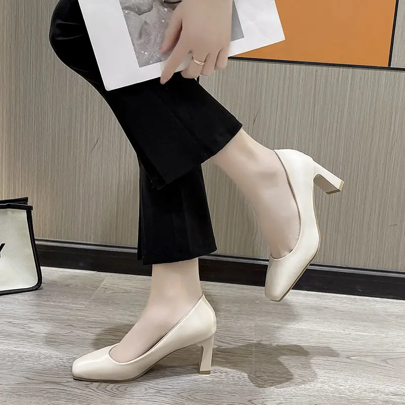 Ladies Summer Footwear on Heeled Shoes for Women 2024 Normal Leather Casual High Heels Square Black Toe Formal Pumps Beau Today