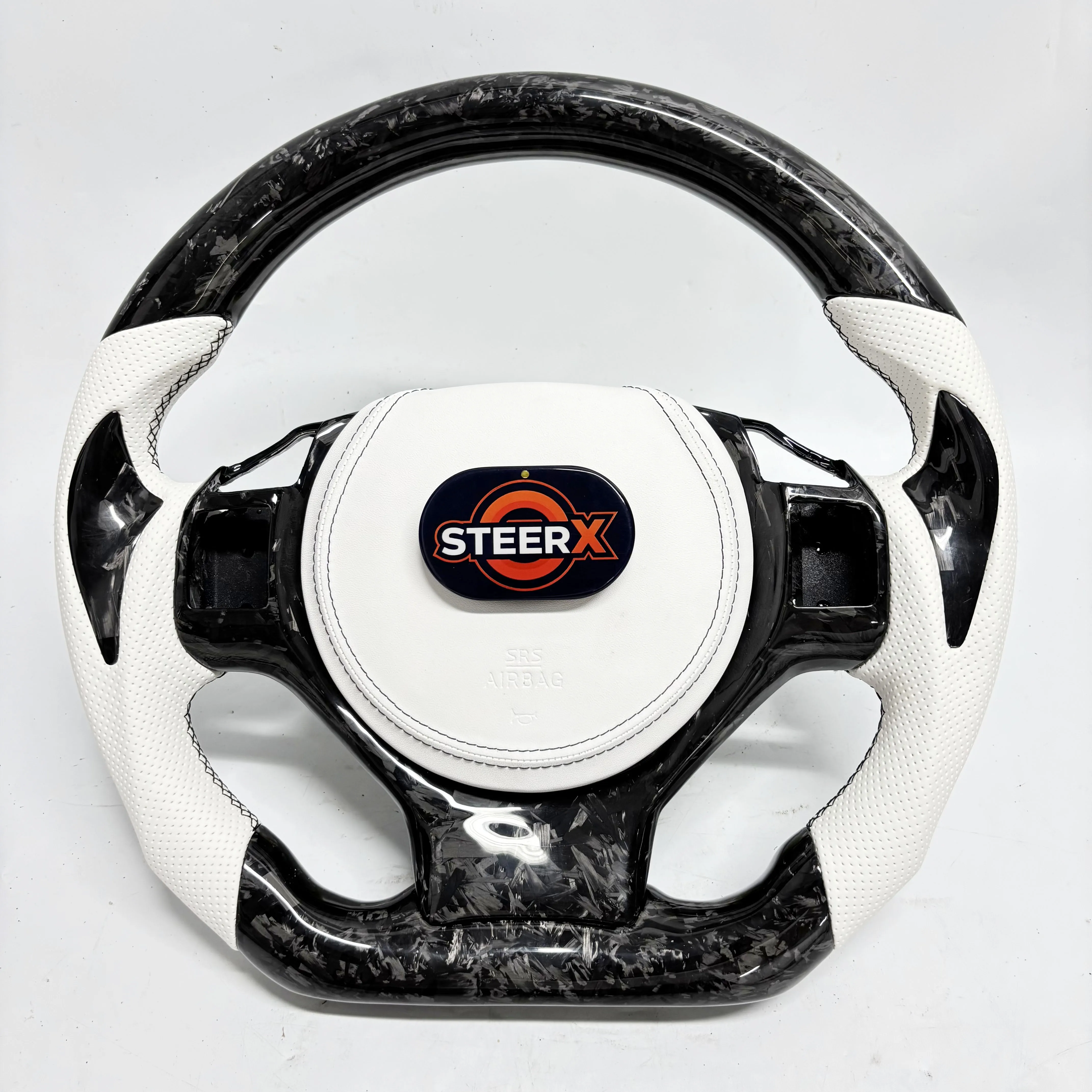 

Рулевое колесо из настоящего углеродного волокна для Lexus IS250 IS350 GS F RC NX