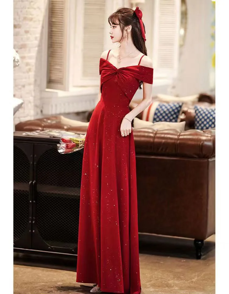 Vestido de ocasión Formal con purpurina para mujer, vestido elegante con tirantes finos, ajuste y acampanado, ropa de fiesta de cumpleaños, vestidos elegantes rojos