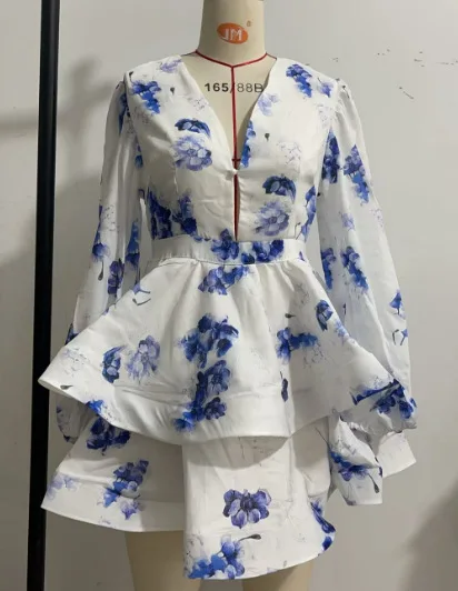 Elegante e elegante flor impressão mini vestido feminino chique com decote em v puff manga longa dupla camada plissado mini vestido 2025 outono novo