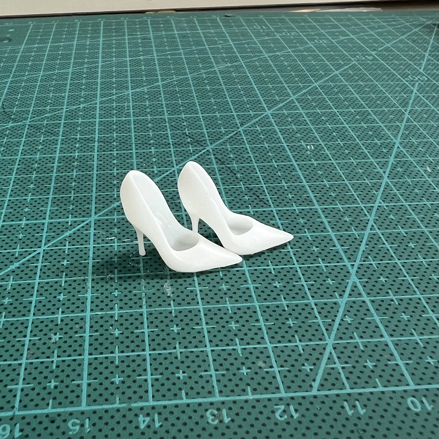 1/12 Scale female dolls heels shoes Unpainted white DIY fit 6'' action figure body