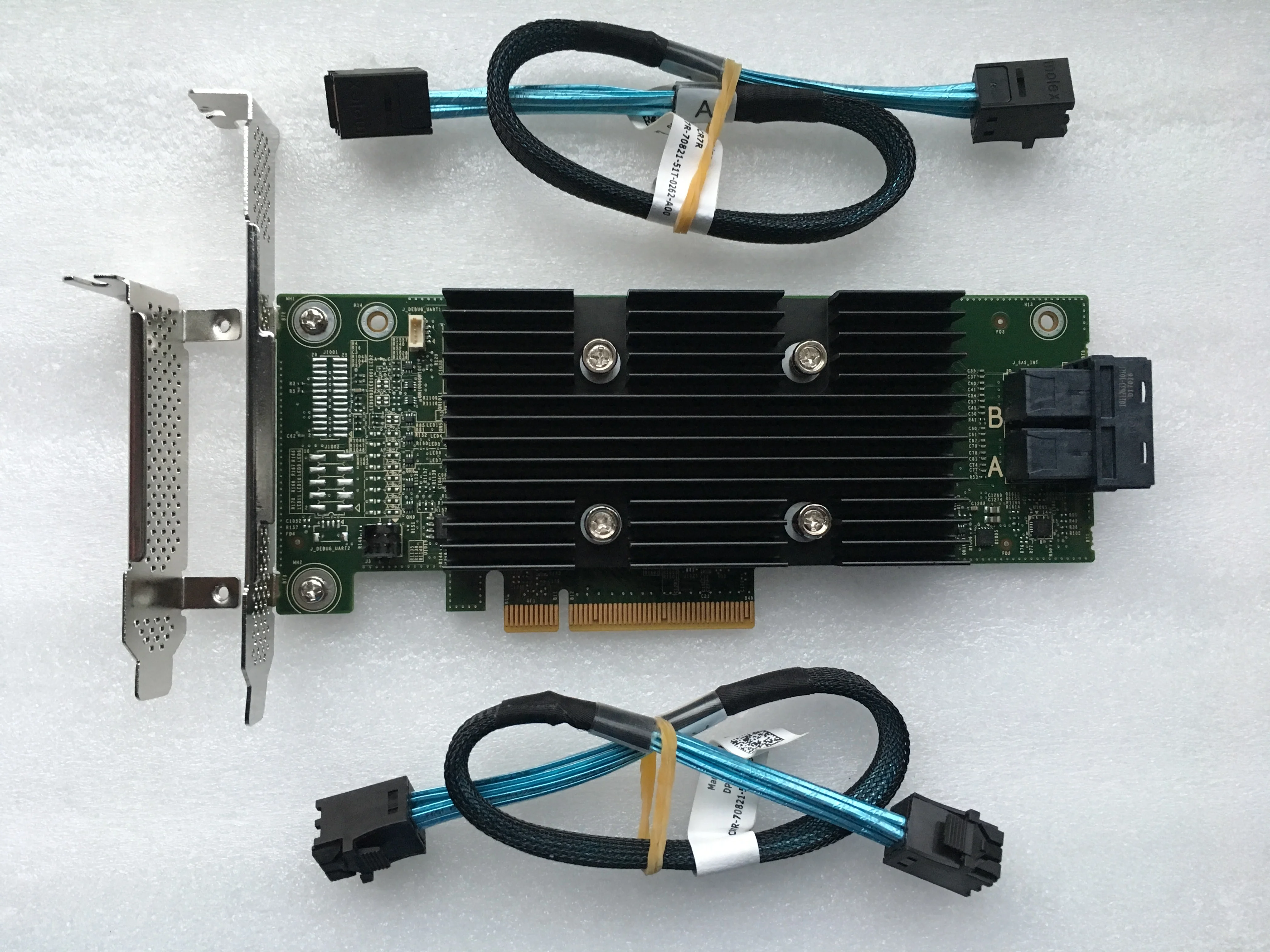 H330 لخوادم PERC من Dell 8 منافذ 6/12 جيجابايت PCI-E RAID0.1.5.JBOD وحدة تحكم raid