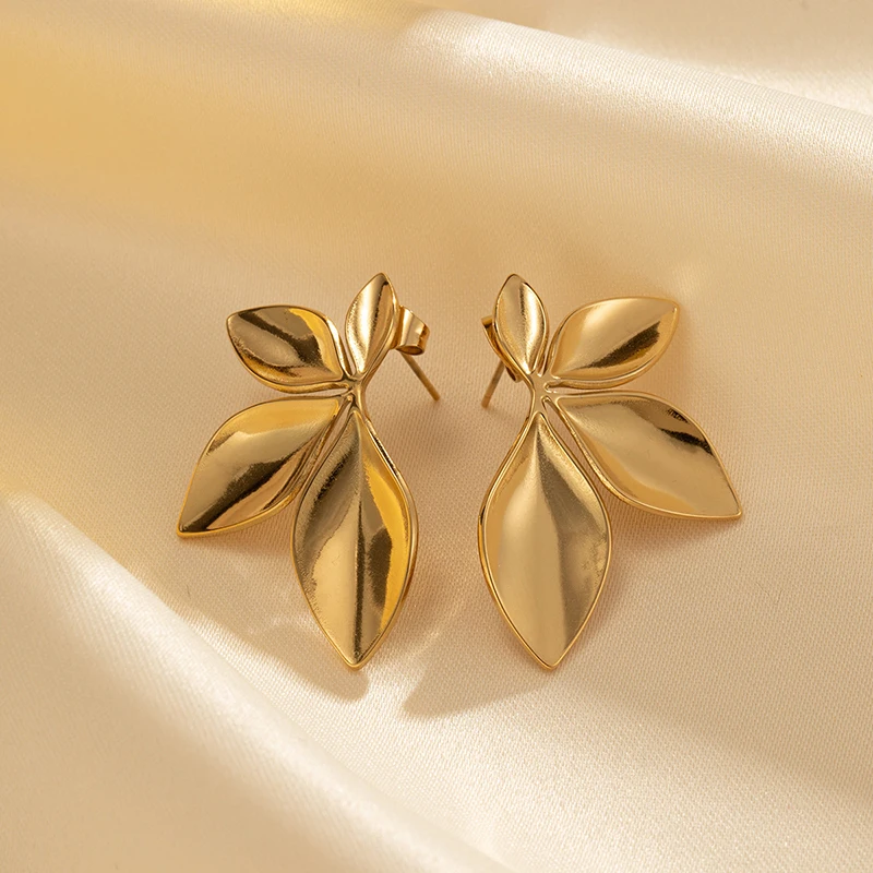 

Fashion Stainless Steel Leaves Flower Stud Earrings Bright Anti Allergy Waterproof Charm Texture High Quality Jewelry