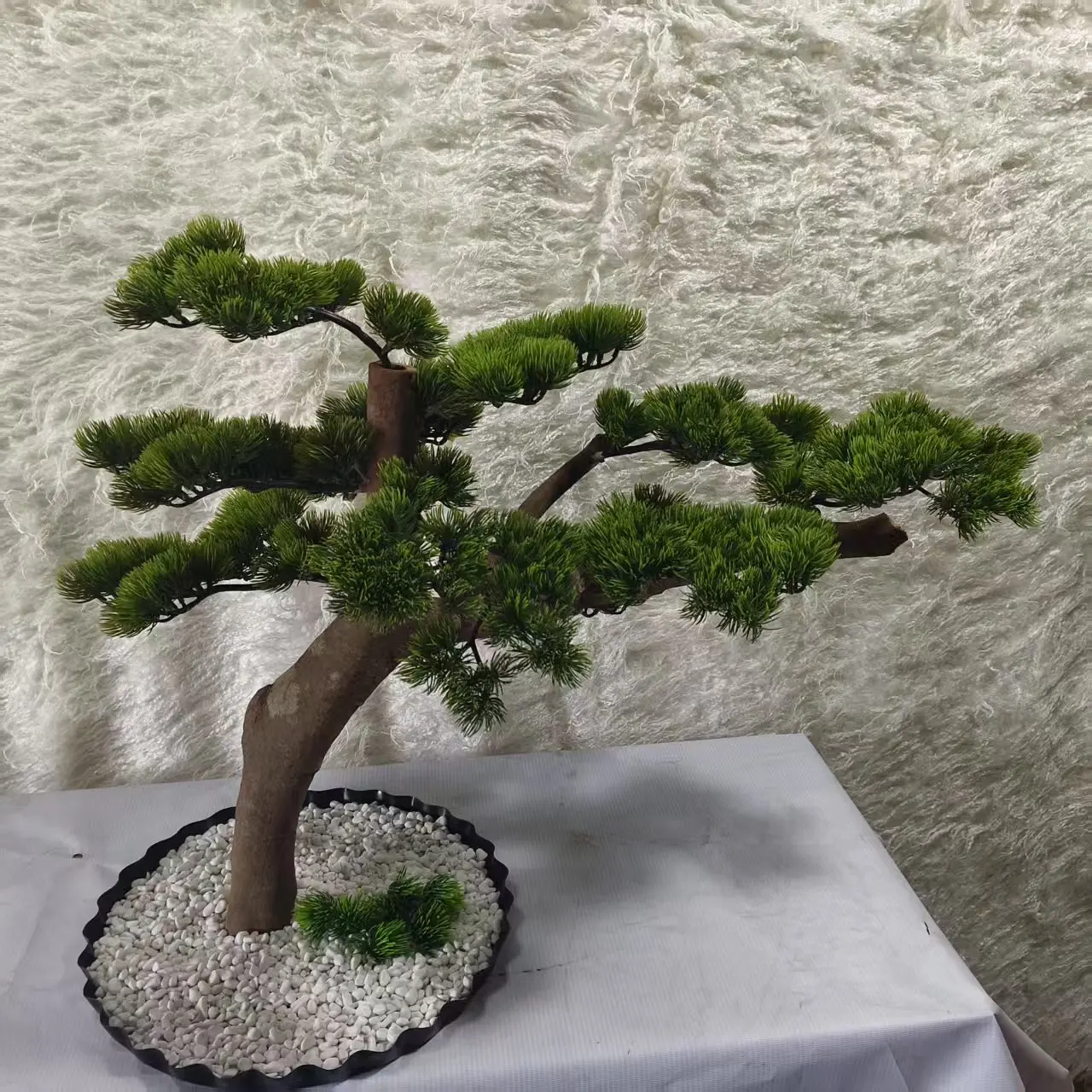 Factory-Designed Indoor/Outdoor Home Decor Simulated Artificial Pine Tree for Halloween Outdoor/Indoor Plant Decor