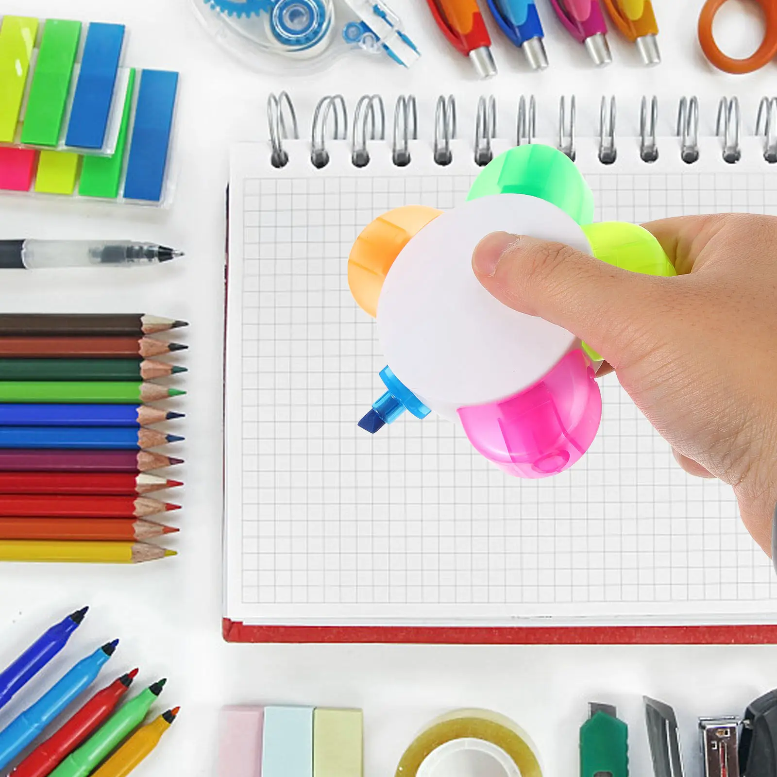 

2Pcs Writing Highlighters Fluorescent Pen Markers Half Petal Shape Premium Plastic Smooth Non Leakage for Students Kids Artists